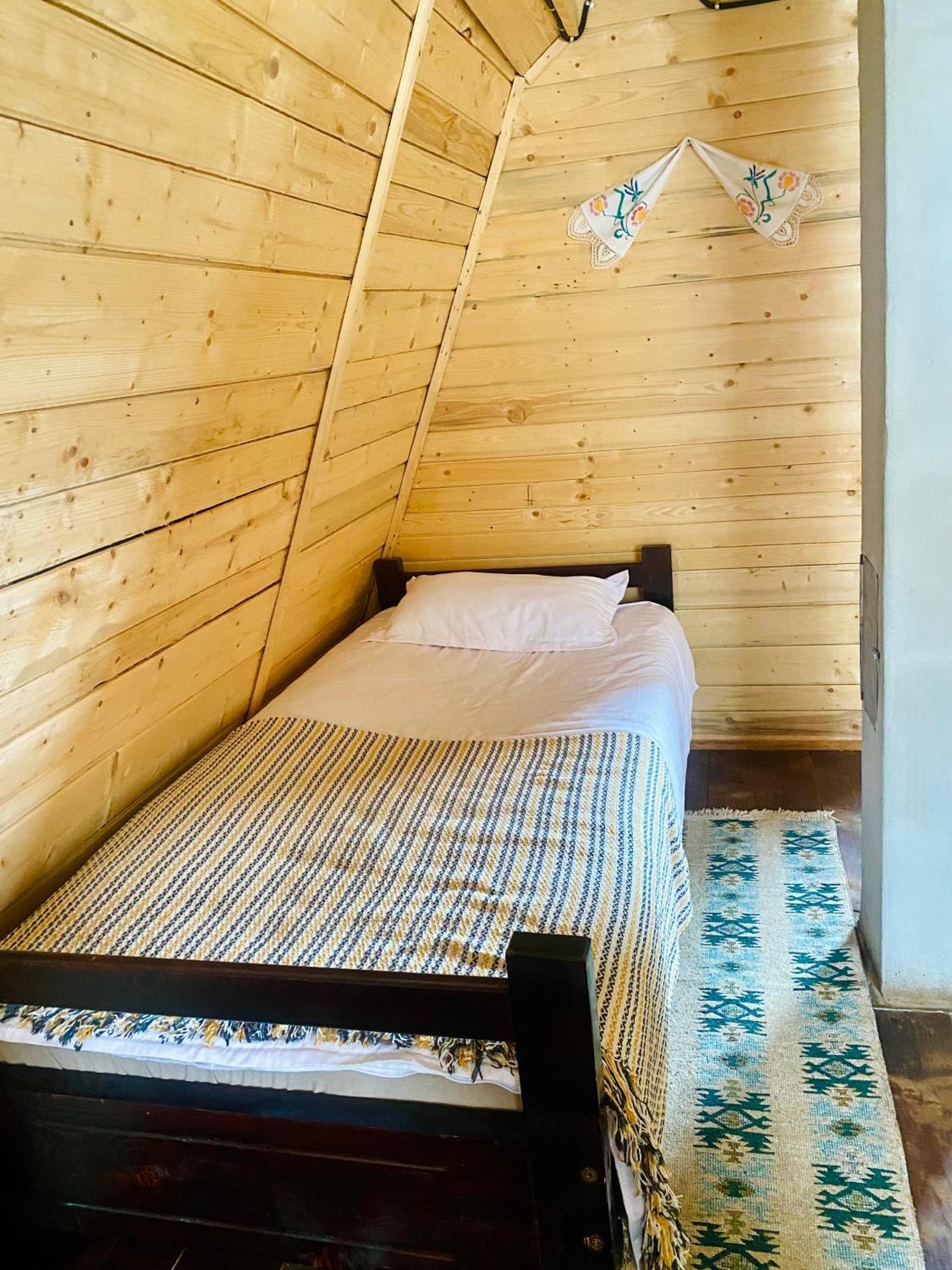 La Sofran Villa Matisesti Luaran gambar